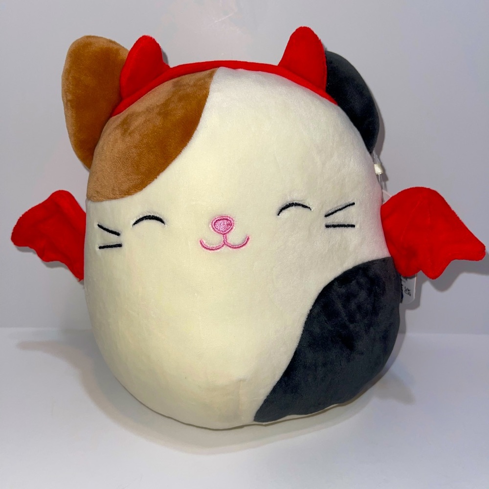 Cam The Cat Halloween Devil 8 " Squishmallow  2022 SAFEWAY EXCLUSIVE